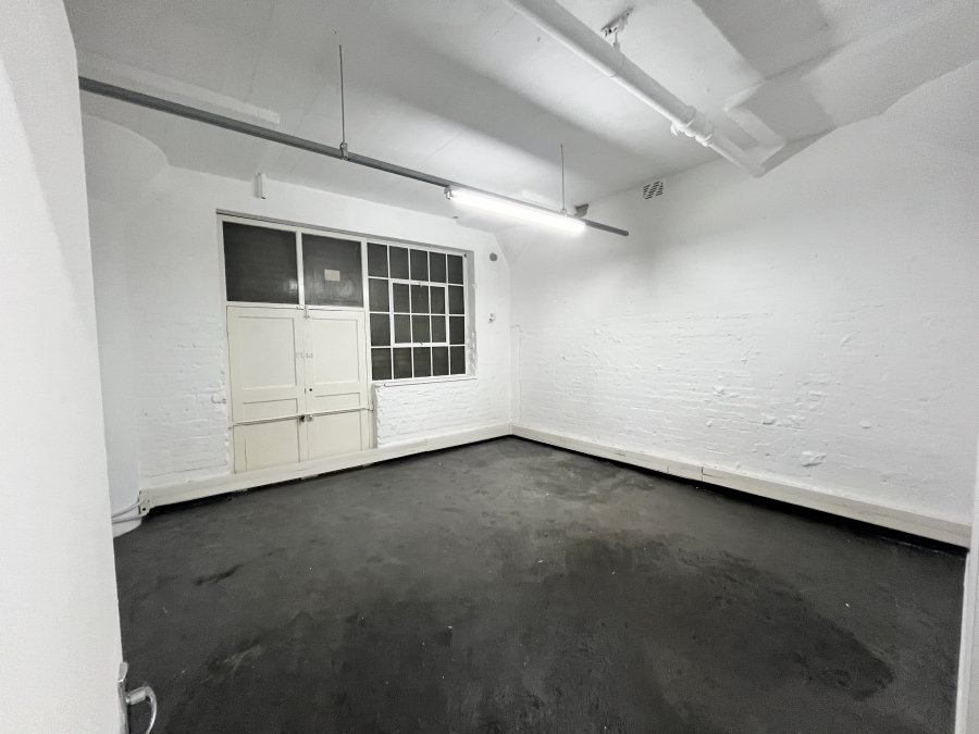 To Let commercial Property for Rent in Paarden Eiland Western Cape
